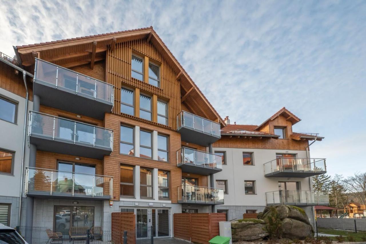 Stonehill24 - Apartament & Spa Шклярска-Поремба Экстерьер фото